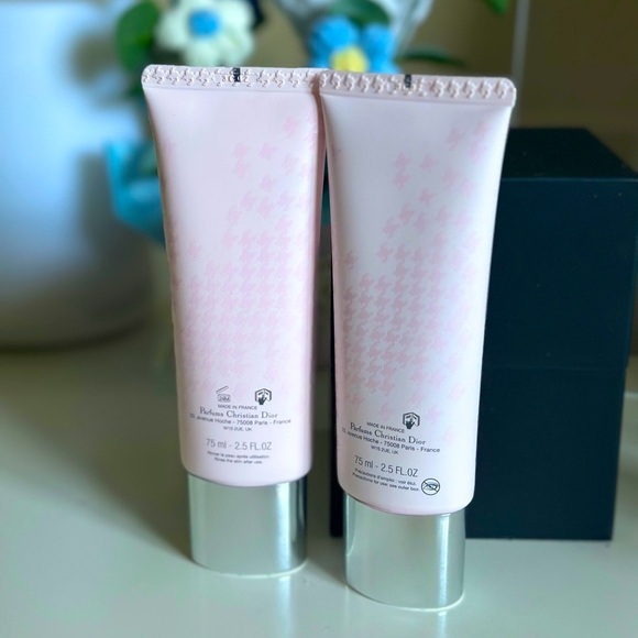 Miss Dior Rose Sorbet Shimmering Body Gel & Granita Exfoliating Body Shower Milk - Picture 5 of 9